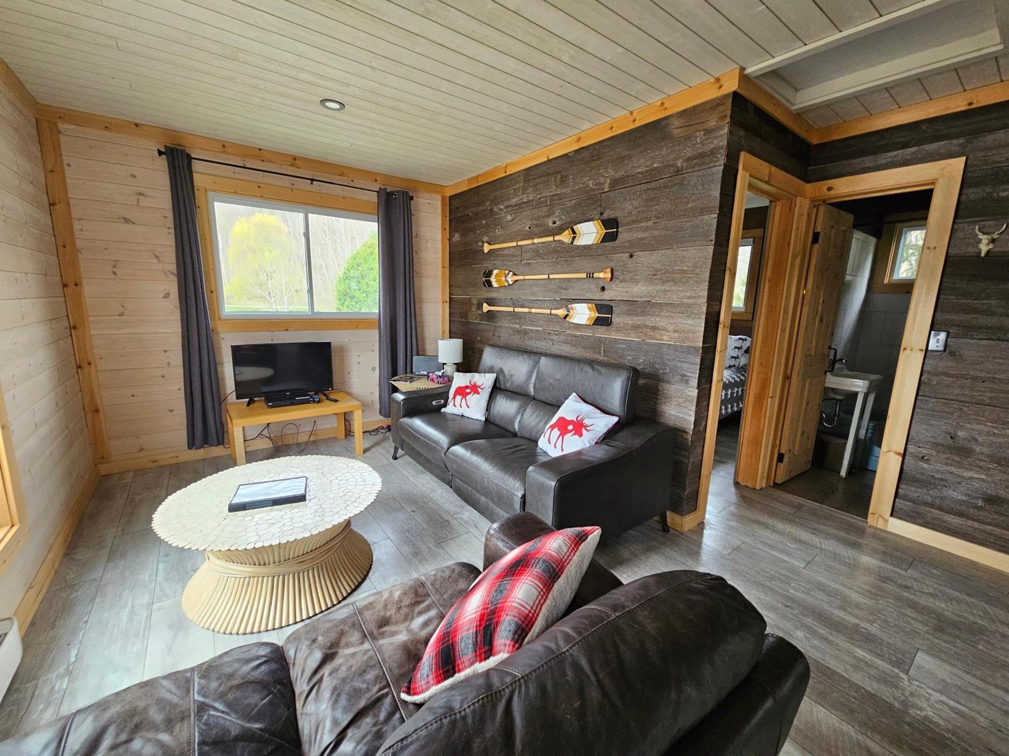 פורט קרלינג Muskoka Shores Cottages מראה חיצוני תמונה