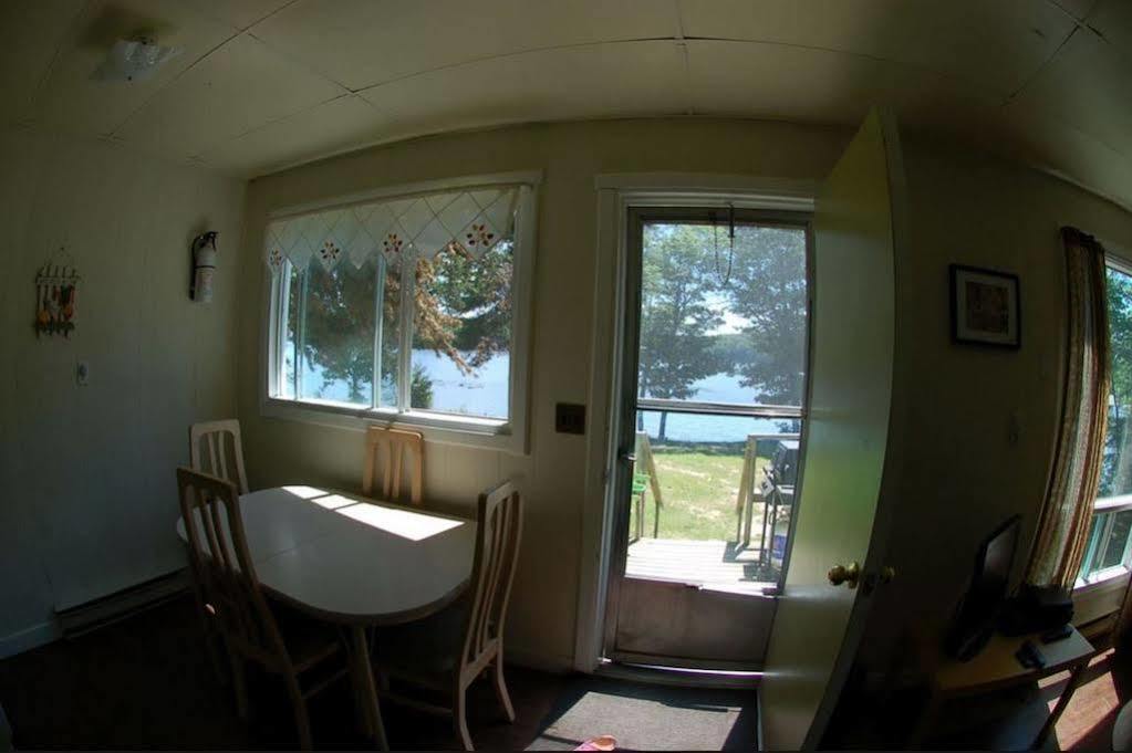 פורט קרלינג Muskoka Shores Cottages מראה חיצוני תמונה
