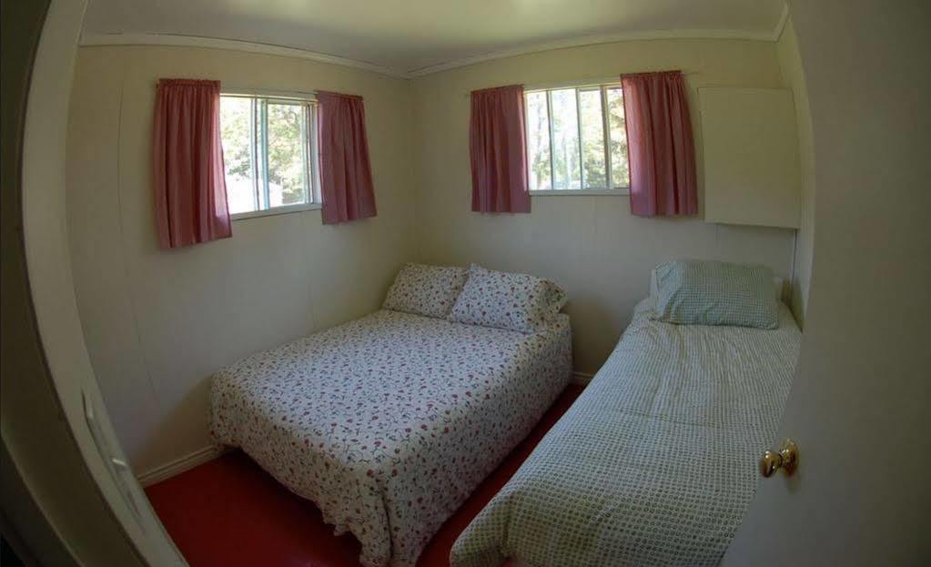 פורט קרלינג Muskoka Shores Cottages מראה חיצוני תמונה